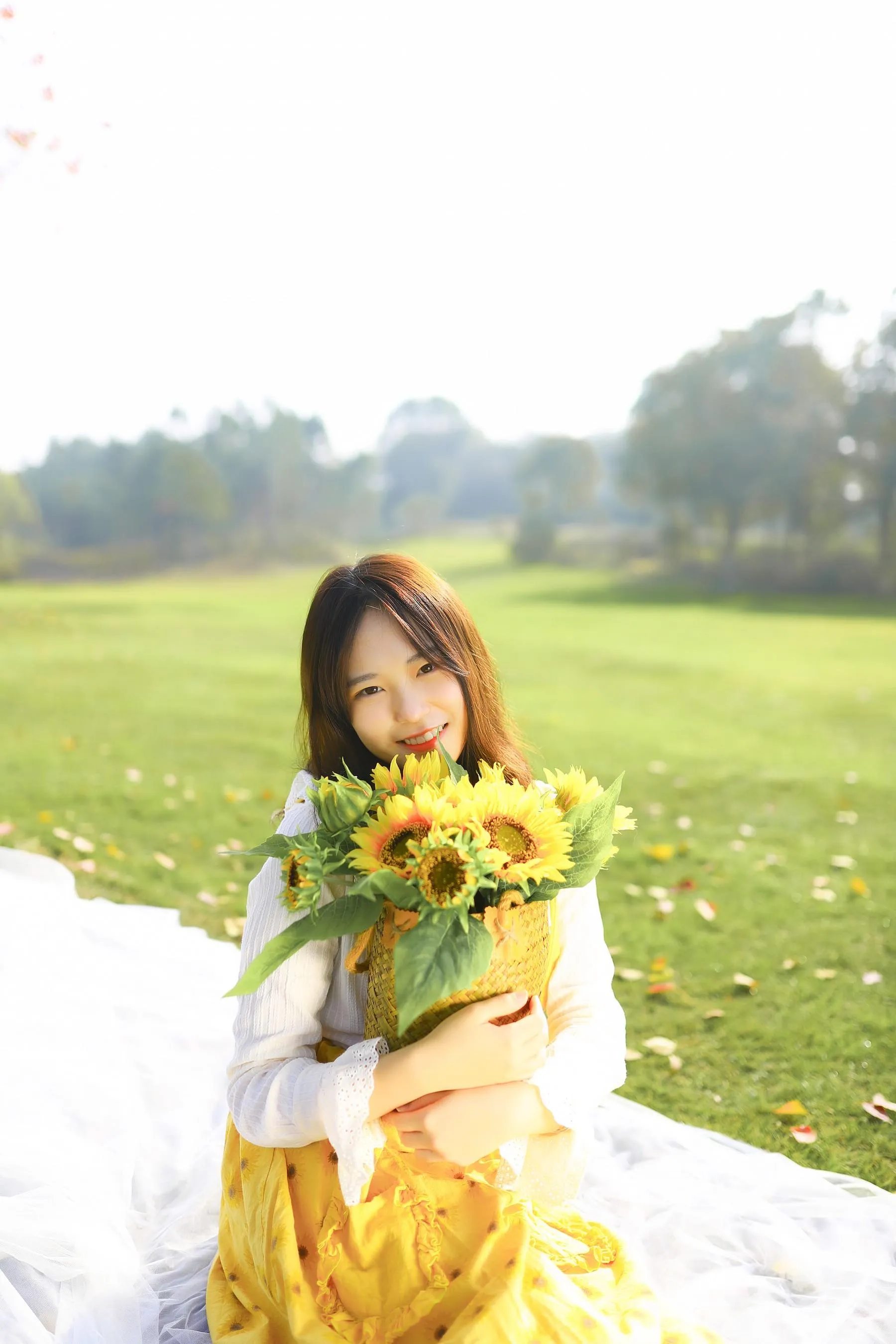 [YITUYU艺图语]2022.08.27 向阳而生 芊芊 [23P]插图